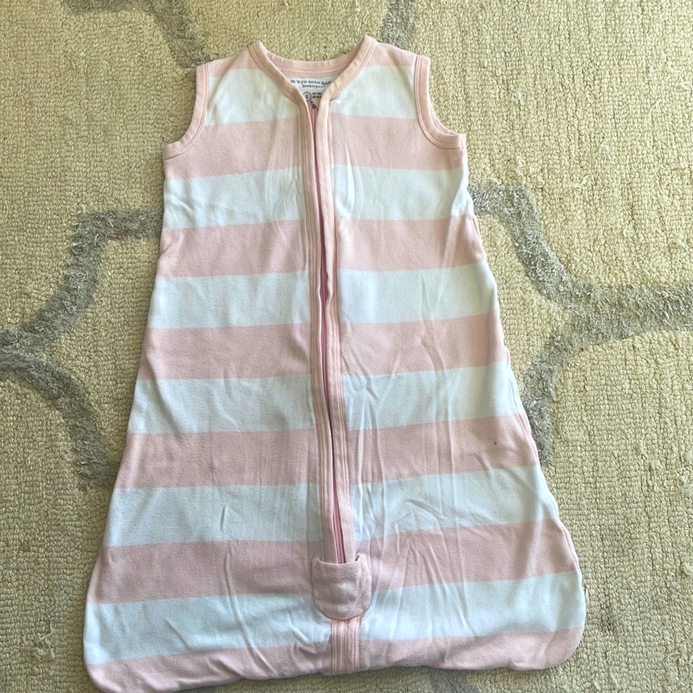 Burt’s bees baby beekeeper transition sleep sack. Size small 23-26”, 10-18 lbs